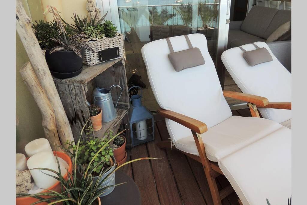 Emplacement Privilegie Pour Ce Bel Appartement Saint-Raphaël Exteriör bild