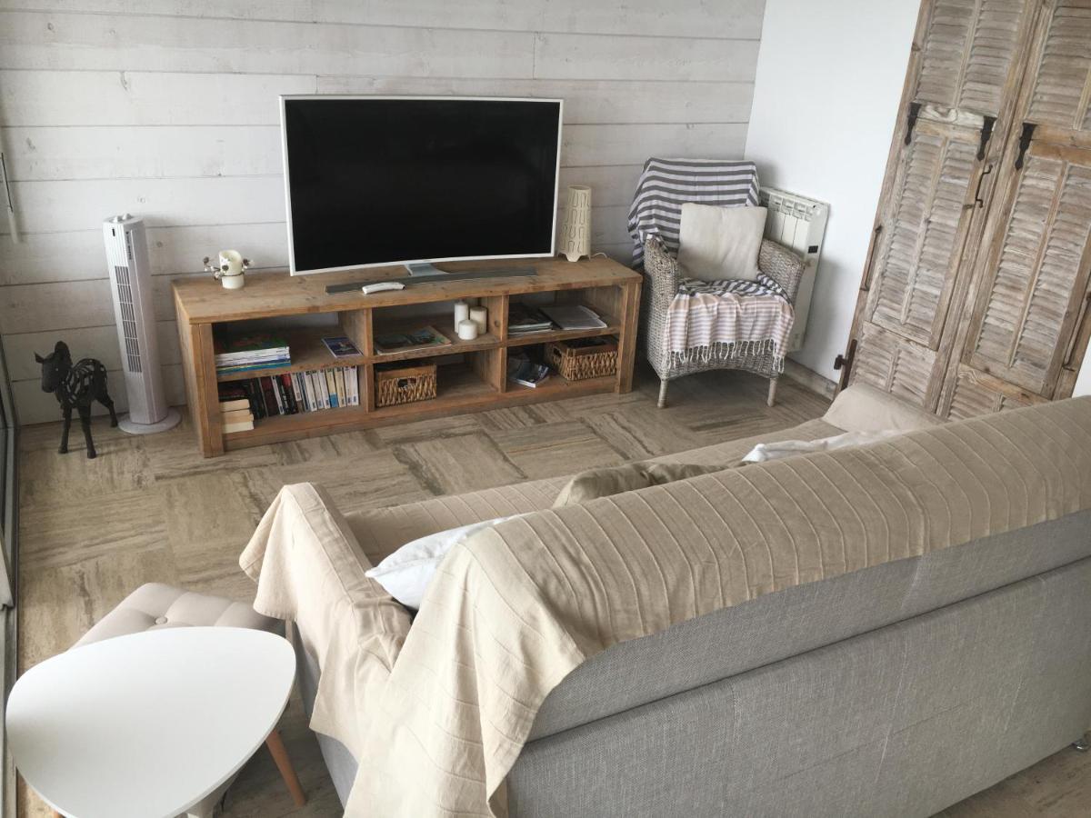Emplacement Privilegie Pour Ce Bel Appartement Saint-Raphaël Exteriör bild